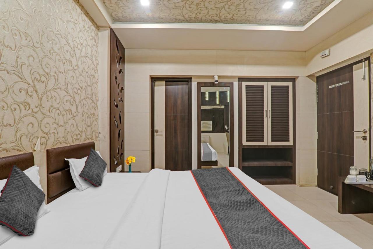 Townhouse 1182 Hotel Tirupati Galaxy Канпур Екстериор снимка