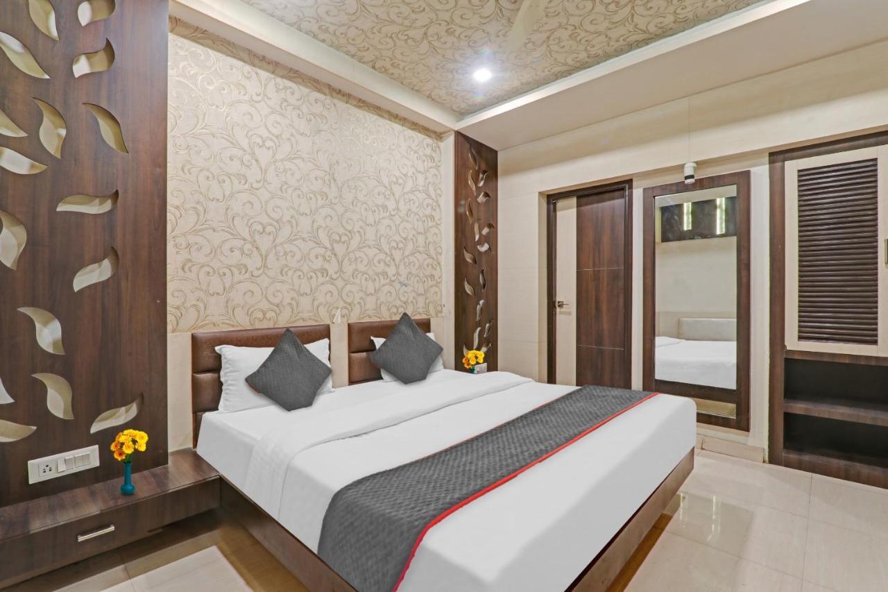 Townhouse 1182 Hotel Tirupati Galaxy Канпур Екстериор снимка