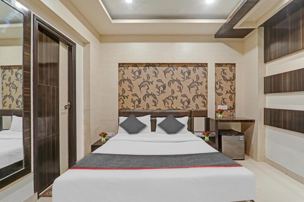 Townhouse 1182 Hotel Tirupati Galaxy Канпур Екстериор снимка